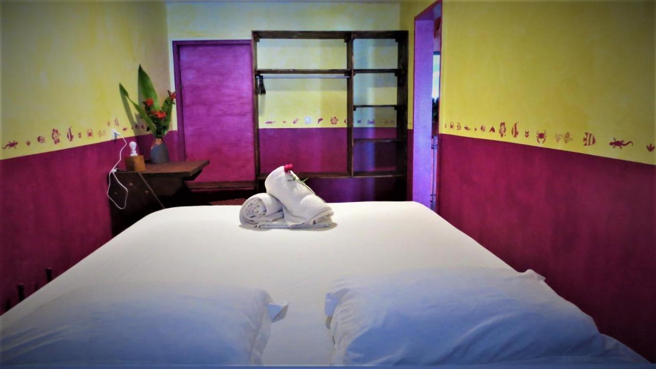 Sunset Hill Lodge โบราโบรา ภายนอก รูปภาพ